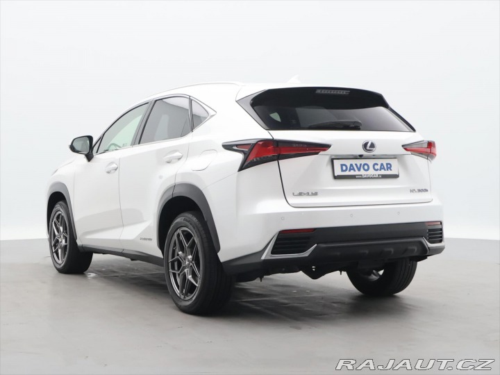 Lexus Ostatní modely NX 300h 2,5 145 kW 4WD Prestige 2021