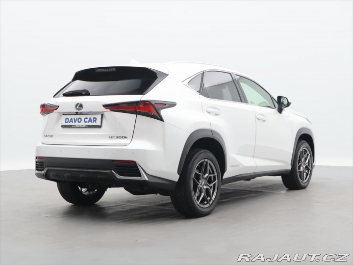 Lexus Ostatní modely NX 300h 2,5 145 kW 4WD Prestige 2021