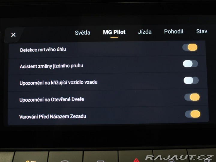 MG ZS 1,5 Hybrid+ Exclusive 20t 2025