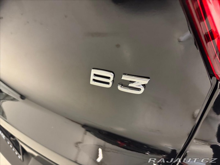 Volvo XC40 2,0 XC40 B3 Plus Dark 835 2026