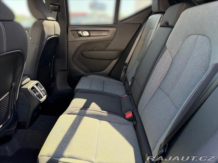 Volvo XC40 2,0 XC40 B3 Core 8273 2026