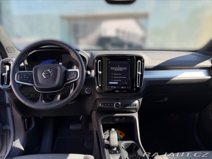 Volvo XC40 2,0 XC40 B3 Core 8438 Re 2026