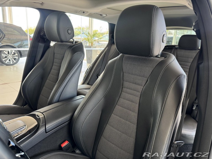 Mercedes-Benz E 300de 4MATIC*Webasto*Pano 2022