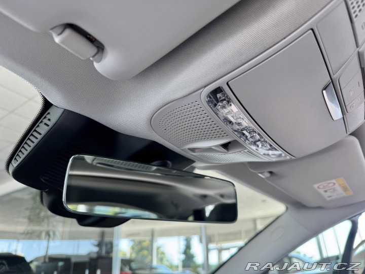 Mercedes-Benz E 300de 4MATIC*Webasto*Pano 2022
