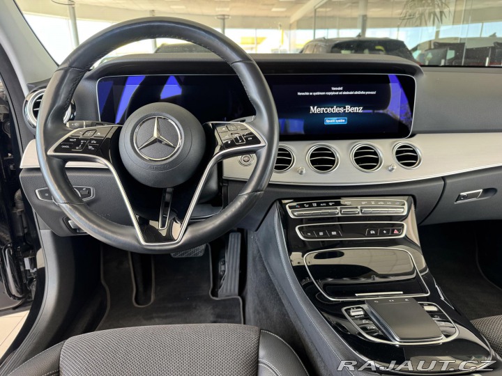 Mercedes-Benz E 300de 4MATIC*Webasto*Pano 2022