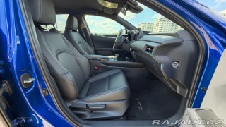 Lexus Ostatní modely UX 300h 300H 2,0 HEV F SPORT DESI 2025