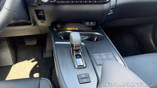 Lexus Ostatní modely UX 300h 300H 2,0 HEV F SPORT DESI 2025