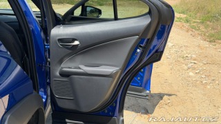 Lexus Ostatní modely UX 300h 300H 2,0 HEV F SPORT DESI 2025