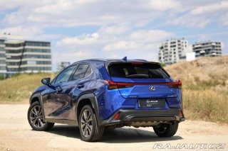 Lexus Ostatní modely UX 300h 300H 2,0 HEV F SPORT DESI 2025