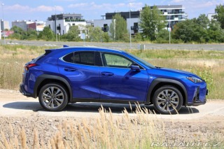 Lexus Ostatní modely UX 300h 300H 2,0 HEV F SPORT DESI 2025