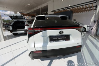 Toyota bZ4X Executive AWD 73.1 kWh 1800