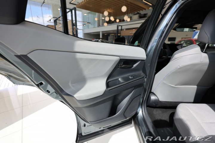 Toyota C-HR EXECUTIVE VIP světlý inte 1800