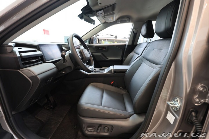 Toyota RAV4 EXECUTIVE AWD SKLAD 1800