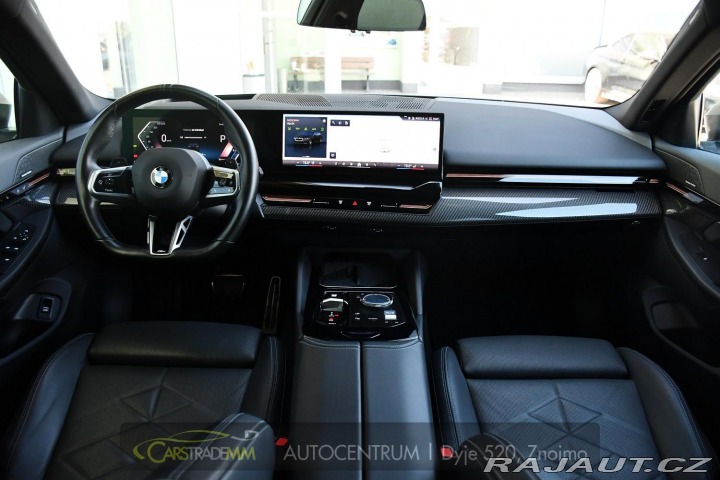 BMW 5 520d xDrive MSPORT 3LZÁRU 2025