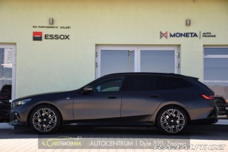 BMW 5 520d xDrive MSPORT 3LZÁRU 2025