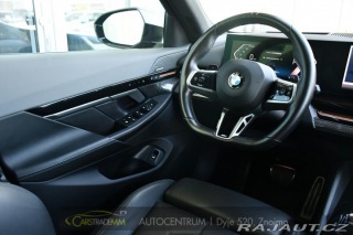 BMW 5 520d xDrive MSPORT 3LZÁRU 2025