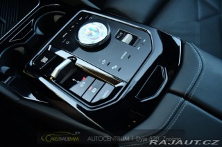 BMW 5 520d xDrive MSPORT 3LZÁRU 2025