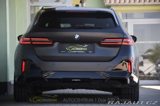 BMW 5 520d xDrive MSPORT 3LZÁRU 2025