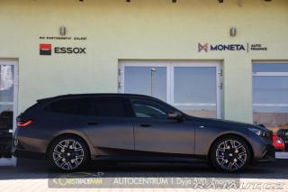 BMW 5 520d xDrive MSPORT 3LZÁRU 2025