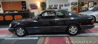 Mercedes-Benz 124 320 kupé 1994