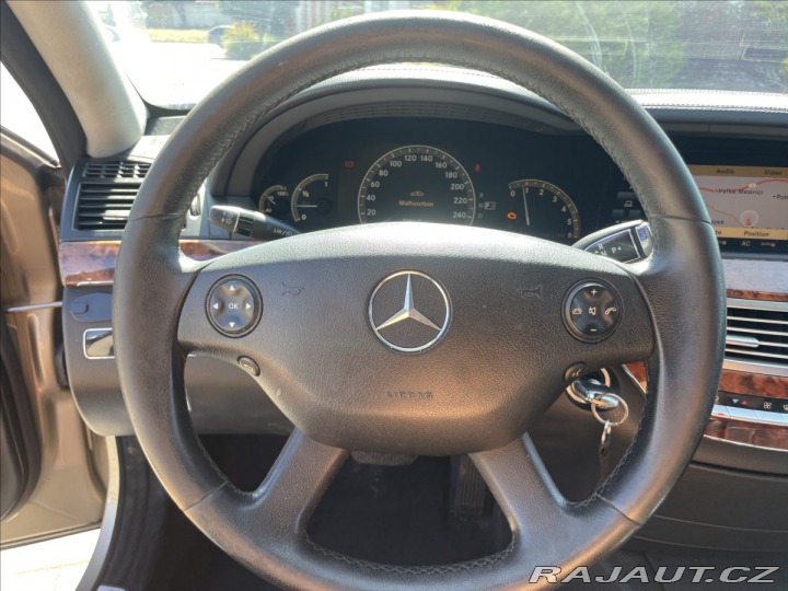 Mercedes-Benz S 3,0 320CDi 155kw nutný se 2008
