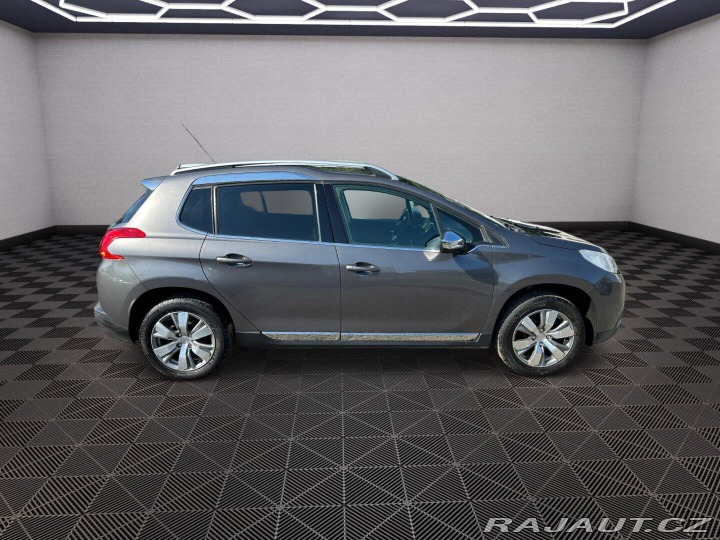 Peugeot 2008 1,6HDI Allure 2015