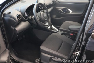 Toyota Yaris 1,5 HYBRID 2022