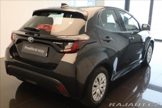 Toyota Yaris 1,5 HYBRID 2022