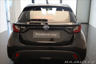 Toyota Yaris 1,5 HYBRID 2022