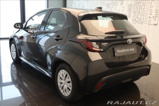 Toyota Yaris 1,5 HYBRID 2022