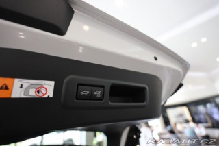 Lexus Ostatní modely LBX 1.5L HEV EMOTION TECH 1800