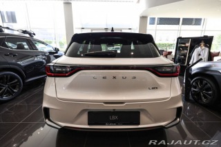 Lexus Ostatní modely LBX 1.5L HEV EMOTION TECH 1800