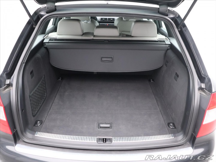 Audi S4 4,2 V8 253kW Quattro Reca 2004