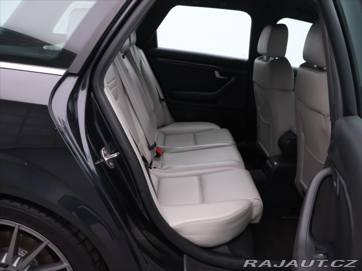 Audi S4 4,2 V8 253kW Quattro Reca 2004