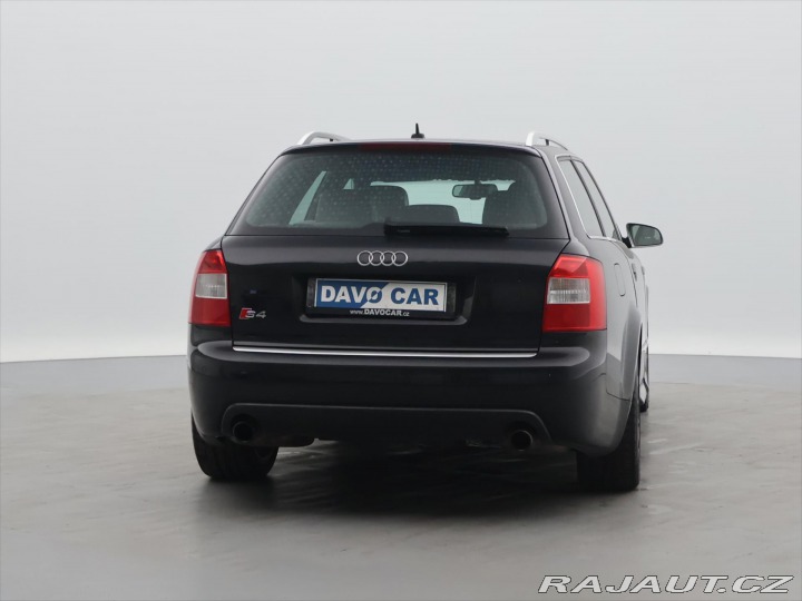 Audi S4 4,2 V8 253kW Quattro Reca 2004