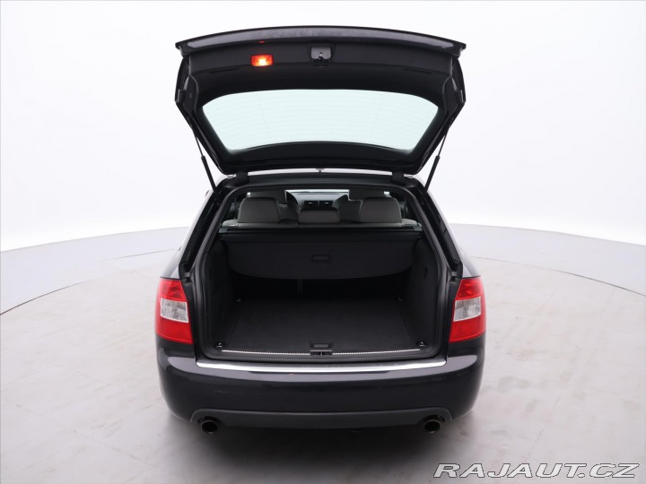Audi S4 4,2 V8 253kW Quattro Reca 2004