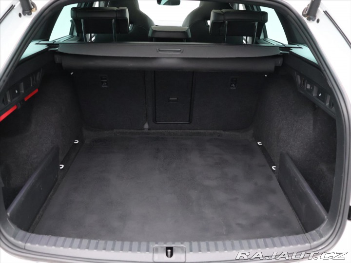 Škoda Octavia 2,0 TSI 180kW DSG RS 1.Ma 2021