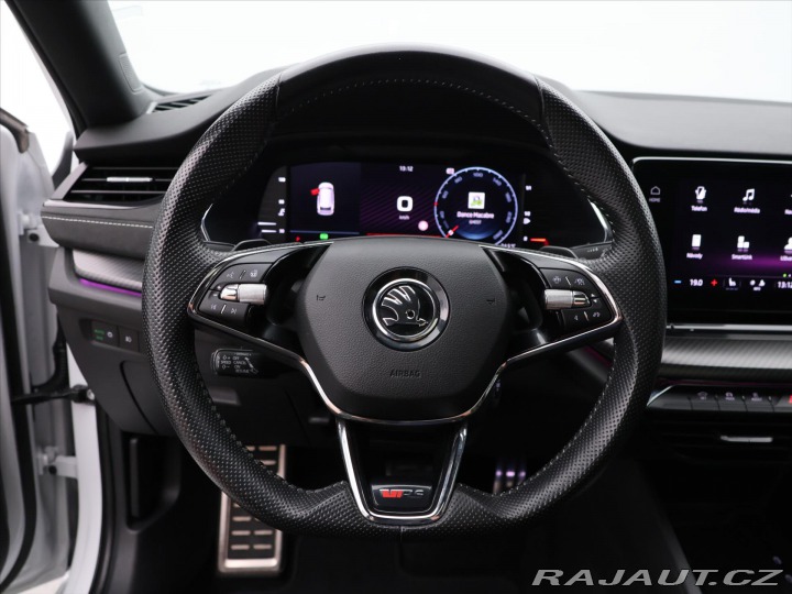 Škoda Octavia 2,0 TSI 180kW DSG RS 1.Ma 2021