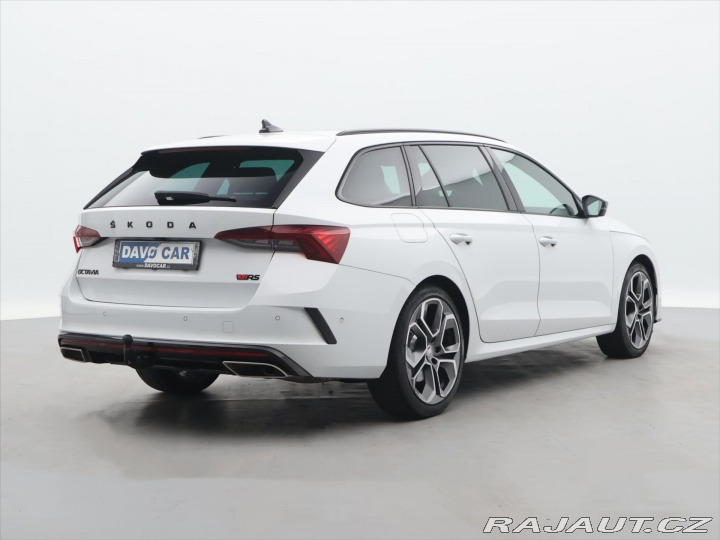 Škoda Octavia 2,0 TSI 180kW DSG RS 1.Ma 2021
