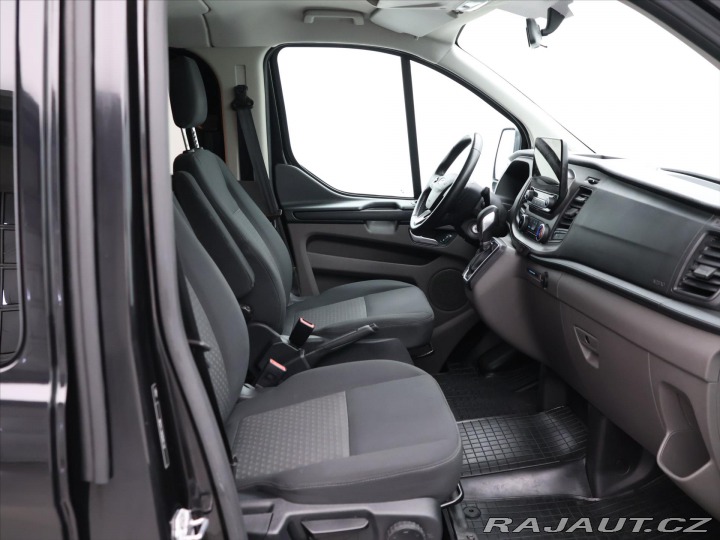 Ford Transit Custom 2.0 EB 95kW Aut. 8-Míst C 2022
