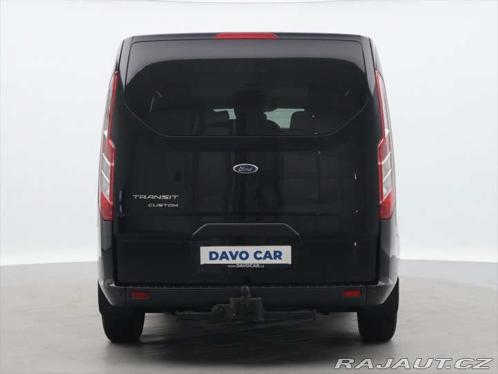 Ford Transit Custom 2.0 EB 95kW Aut. 8-Míst C 2022
