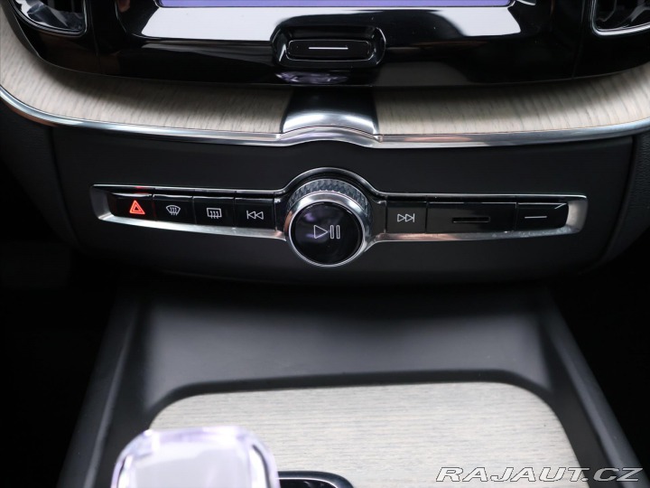 Volvo XC60 2,0 B4 AWD CZ Inscription 2021
