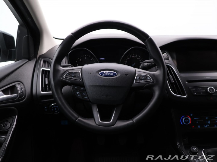 Ford Focus 1.5 TDCI 88kW Aut. Klima 2015