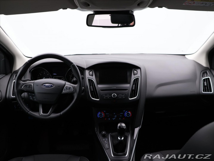 Ford Focus 1.5 TDCI 88kW Aut. Klima 2015