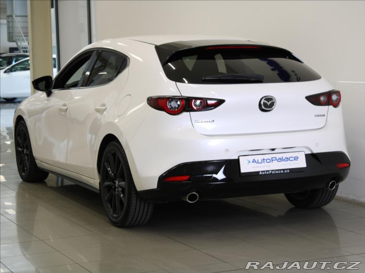 Mazda 3 2,5 G140 AT Homura 10tkm. 2025