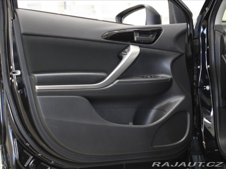 Mitsubishi Eclipse Cross 1,5 Turbo 120kW AT 69 220 2019