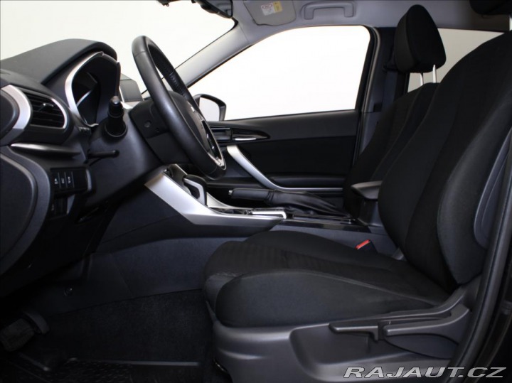 Mitsubishi Eclipse Cross 1,5 Turbo 120kW AT 69 220 2019