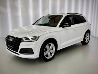 Audi Q5 2.0 PHEV QUATTRO S-LINE,
