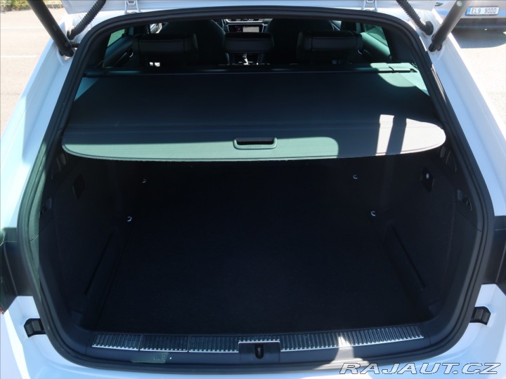 Škoda Superb 2,0 TDI DSG Sportline 4x4 2023