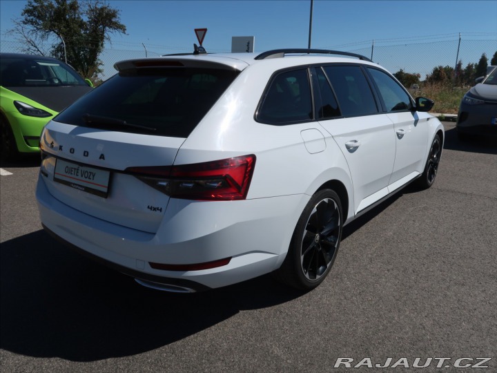 Škoda Superb 2,0 TDI DSG Sportline 4x4 2023